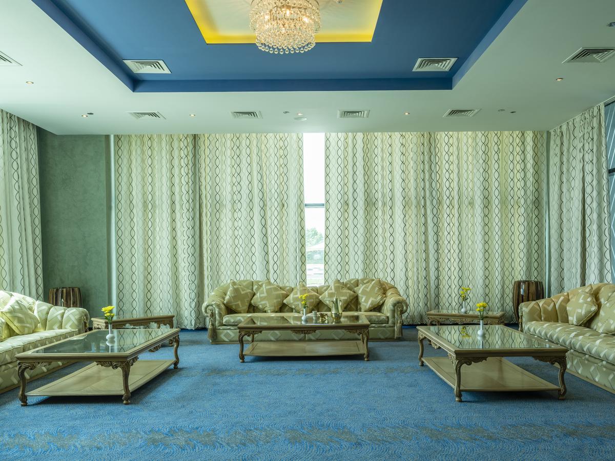 Retaj Salwa Resort & Spa Dauhá Exteriér fotografie The VIP lounge at the airport