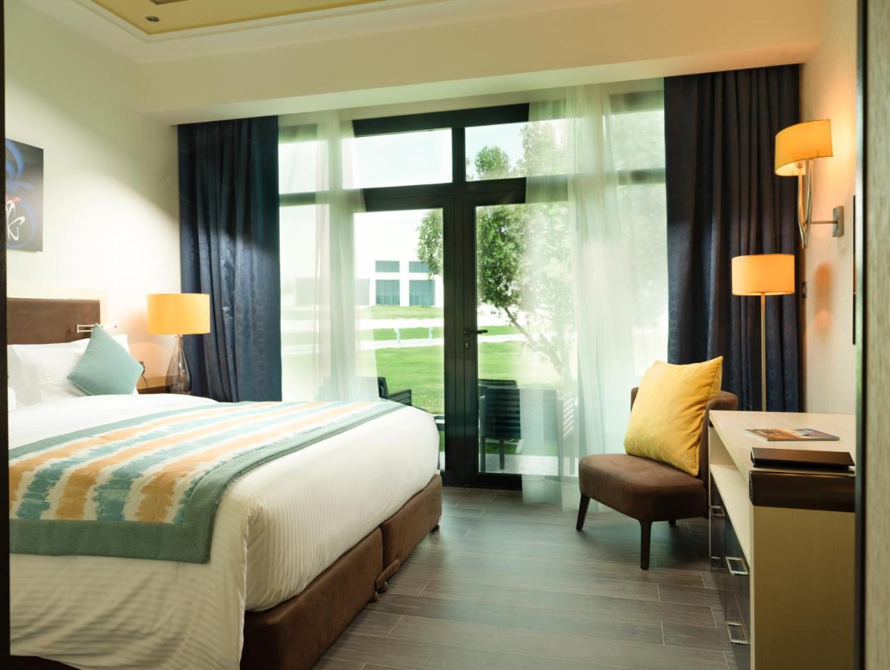 Retaj Salwa Resort & Spa Dauhá Exteriér fotografie A room at the hotel